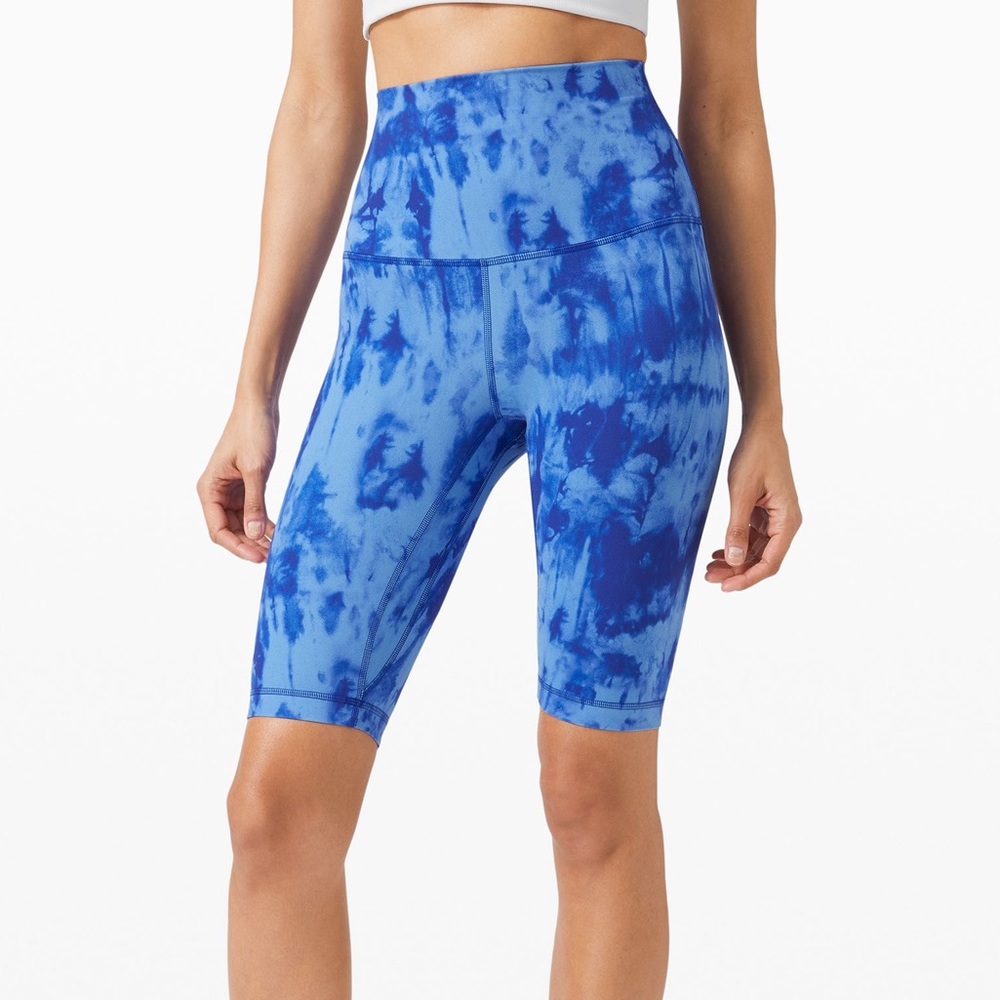 Lululemon | Align Super High Rise Biker Short - Size 4